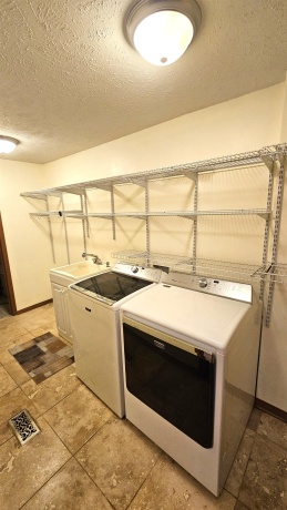 222 Lily, ROCKFORD, Illinois 61107, 2 Bedrooms Bedrooms, ,2 BathroomsBathrooms,Condominium,For Sale,Lily,202602723