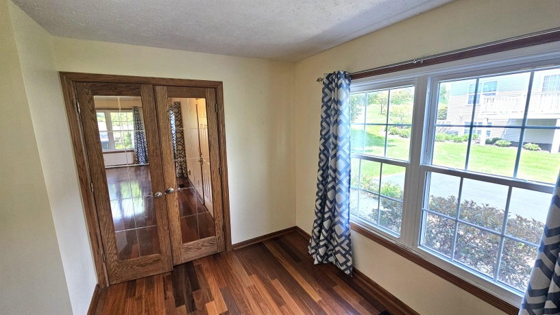222 Lily, ROCKFORD, Illinois 61107, 2 Bedrooms Bedrooms, ,2 BathroomsBathrooms,Condominium,For Sale,Lily,202602723
