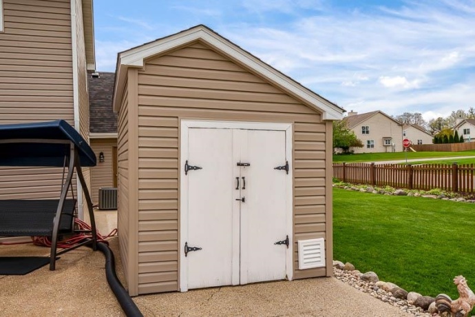 1900 Wycliffe, BELVIDERE, Illinois 61008, 3 Bedrooms Bedrooms, ,2 BathroomsBathrooms,House,For Sale,Wycliffe,202602568