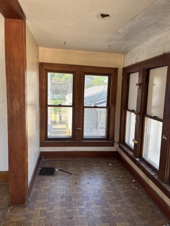 815 Logan, BELVIDERE, Illinois 61008, 3 Bedrooms Bedrooms, ,1 BathroomBathrooms,House,For Sale,Logan,202602724