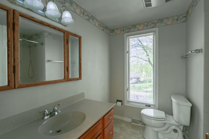 4831 Alpine Park, ROCKFORD, Illinois 61108, 4 Bedrooms Bedrooms, ,2 BathroomsBathrooms,House,For Sale,Alpine Park,202602726