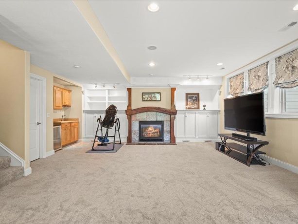 12224 Brandon, CALEDONIA, Illinois 61011, 4 Bedrooms Bedrooms, ,4 BathroomsBathrooms,House,For Sale,Brandon,202602727