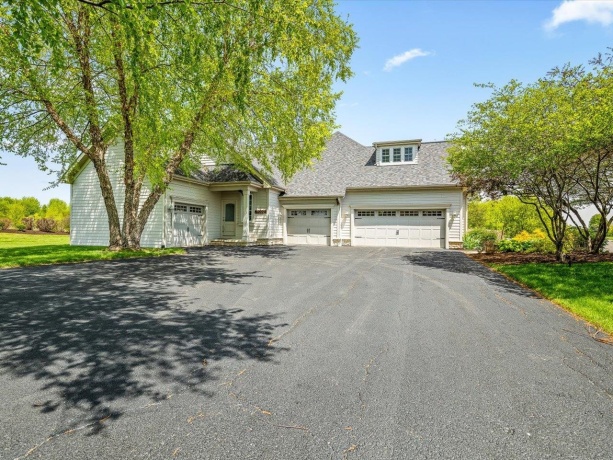 12224 Brandon, CALEDONIA, Illinois 61011, 4 Bedrooms Bedrooms, ,4 BathroomsBathrooms,House,For Sale,Brandon,202602727