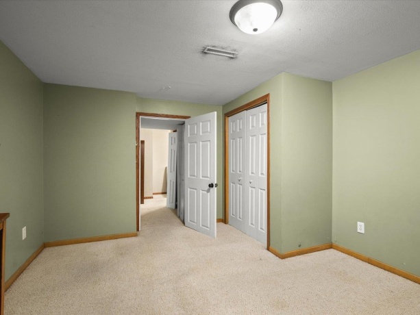 3835 Linden, ROCKFORD, Illinois 61109, 3 Bedrooms Bedrooms, ,3 BathroomsBathrooms,House,For Sale,Linden,202602517