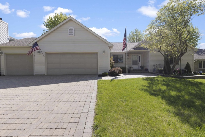1332 Griggs, ROCKFORD, Illinois 61108, 3 Bedrooms Bedrooms, ,3 BathroomsBathrooms,House,For Sale,Griggs,202602730