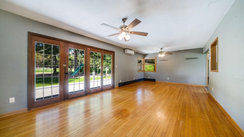 313 Margaret Fuller, OREGON, Illinois 61061, 3 Bedrooms Bedrooms, ,2 BathroomsBathrooms,House,For Sale,Margaret Fuller,202602731