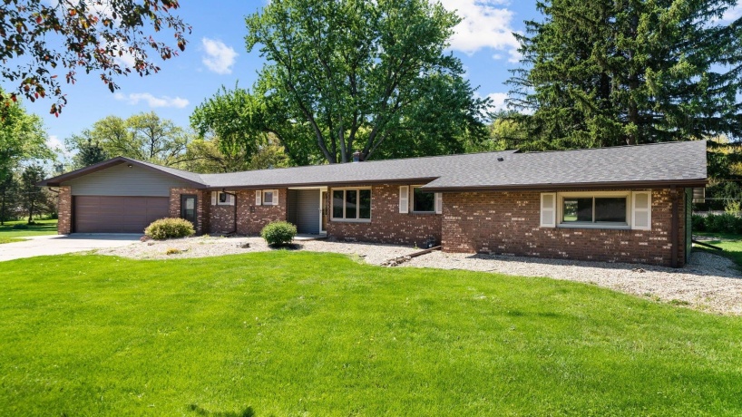 313 Margaret Fuller, OREGON, Illinois 61061, 3 Bedrooms Bedrooms, ,2 BathroomsBathrooms,House,For Sale,Margaret Fuller,202602731