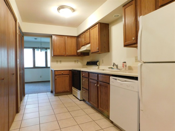 766 Tulip, ROCKFORD, Illinois 61107, 2 Bedrooms Bedrooms, ,1 BathroomBathrooms,Condominium,For Sale,Tulip,202602732
