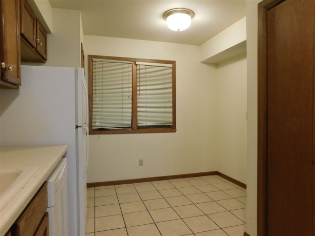 766 Tulip, ROCKFORD, Illinois 61107, 2 Bedrooms Bedrooms, ,1 BathroomBathrooms,Condominium,For Sale,Tulip,202602732