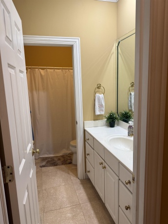 649 Roxbury, ROCKFORD, Illinois 61107, 5 Bedrooms Bedrooms, ,3 BathroomsBathrooms,House,For Sale,Roxbury,202507615