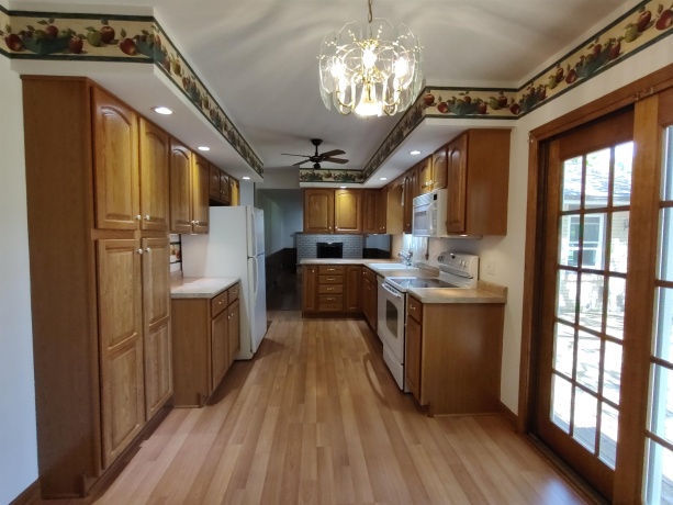 8739 Belvoir, BELVIDERE, Illinois 61008, 3 Bedrooms Bedrooms, ,1 BathroomBathrooms,House,For Sale,Belvoir,202602741