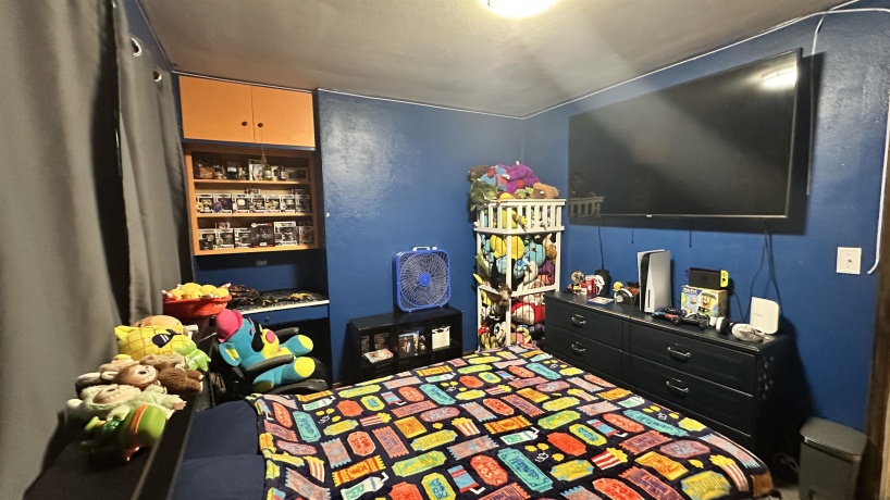 220 Beacon, BELVIDERE, Illinois 61008, 3 Bedrooms Bedrooms, ,2 BathroomsBathrooms,House,For Sale,Beacon,202602742
