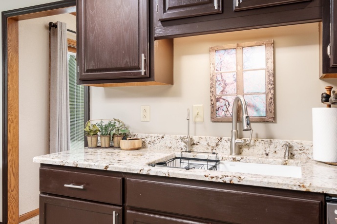 32 Shadow Ridge, ROCKFORD, Illinois 61107, 3 Bedrooms Bedrooms, ,2 BathroomsBathrooms,House,For Sale,Shadow Ridge,202602744