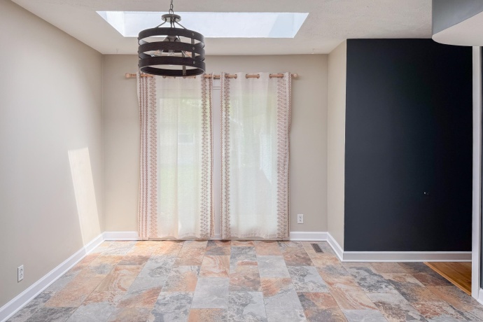 3207 Sunnyside, ROCKFORD, Illinois 61114, 3 Bedrooms Bedrooms, ,2 BathroomsBathrooms,House,For Sale,Sunnyside,202602747