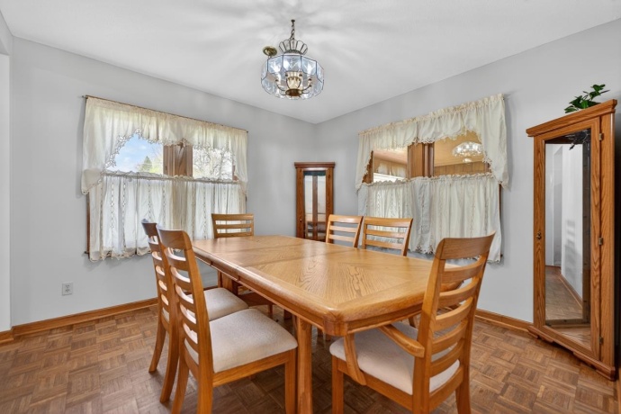 629 Lincoln, BELVIDERE, Illinois 61008, 3 Bedrooms Bedrooms, ,3 BathroomsBathrooms,House,For Sale,Lincoln,202602751