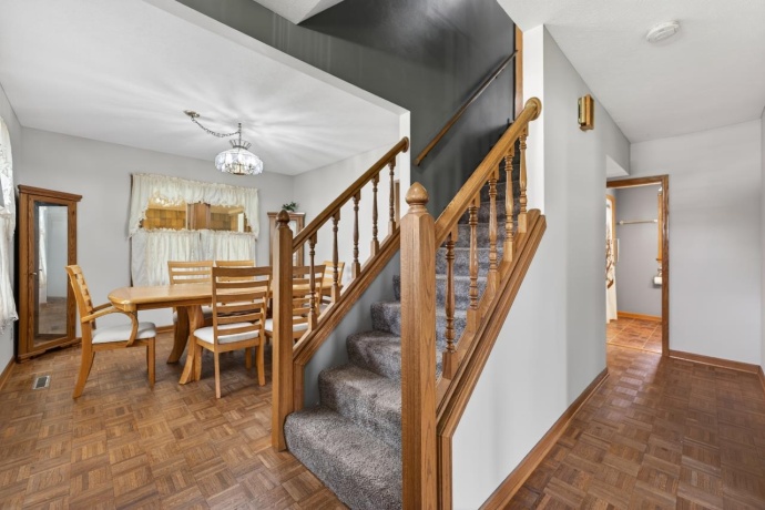 629 Lincoln, BELVIDERE, Illinois 61008, 3 Bedrooms Bedrooms, ,3 BathroomsBathrooms,House,For Sale,Lincoln,202602751