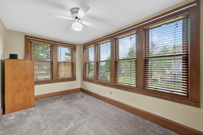 629 Lincoln, BELVIDERE, Illinois 61008, 3 Bedrooms Bedrooms, ,3 BathroomsBathrooms,House,For Sale,Lincoln,202602751