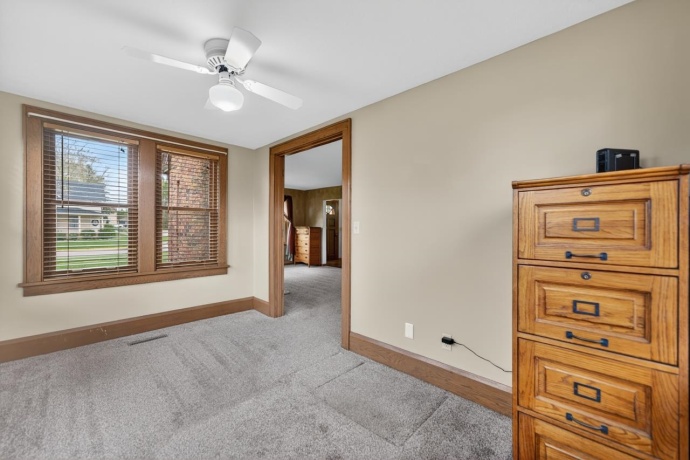 629 Lincoln, BELVIDERE, Illinois 61008, 3 Bedrooms Bedrooms, ,3 BathroomsBathrooms,House,For Sale,Lincoln,202602751