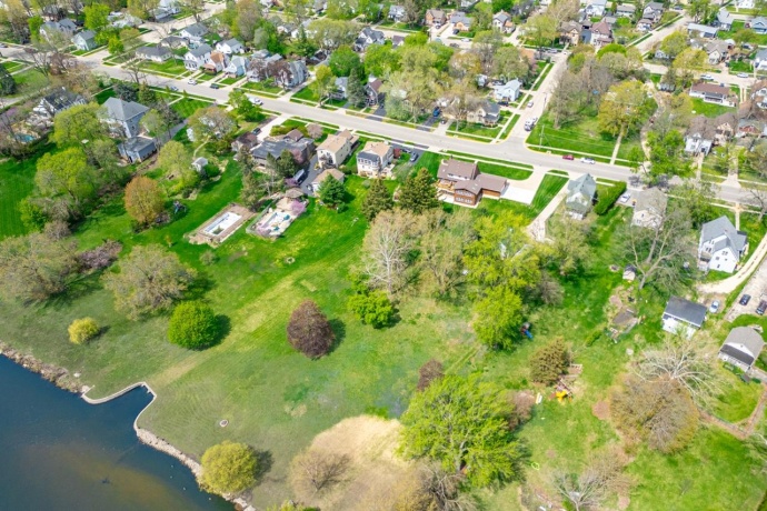 629 Lincoln, BELVIDERE, Illinois 61008, 3 Bedrooms Bedrooms, ,3 BathroomsBathrooms,House,For Sale,Lincoln,202602751