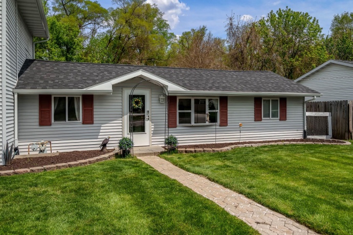 410 Elgin, CHERRY VALLEY, Illinois 61016, 4 Bedrooms Bedrooms, ,2 BathroomsBathrooms,House,For Sale,Elgin,202602752