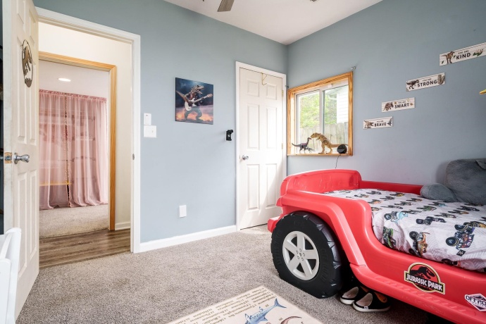 410 Elgin, CHERRY VALLEY, Illinois 61016, 4 Bedrooms Bedrooms, ,2 BathroomsBathrooms,House,For Sale,Elgin,202602752