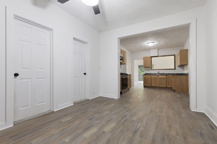 418 adams st, ROCKFORD, Illinois 61107, 3 Bedrooms Bedrooms, ,2 BathroomsBathrooms,House,For Sale,adams st,202602754