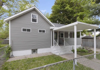 418 adams st, ROCKFORD, Illinois 61107, 3 Bedrooms Bedrooms, ,2 BathroomsBathrooms,House,For Sale,adams st,202602754