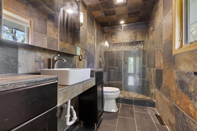5044 Lanterne Ct, LOVES PARK, Illinois 61111, 4 Bedrooms Bedrooms, ,2 BathroomsBathrooms,House,For Sale,Lanterne Ct,202602755