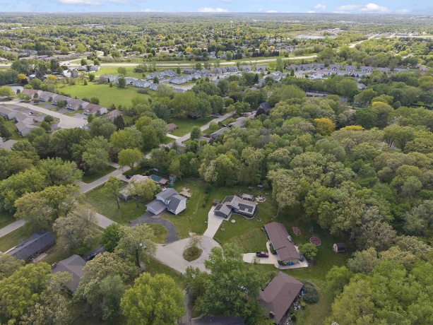 5044 Lanterne Ct, LOVES PARK, Illinois 61111, 4 Bedrooms Bedrooms, ,2 BathroomsBathrooms,House,For Sale,Lanterne Ct,202602755