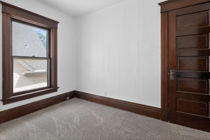 1423 7th, ROCKFORD, Illinois 61104, 5 Bedrooms Bedrooms, ,2 BathroomsBathrooms,House,For Sale,7th,202602760