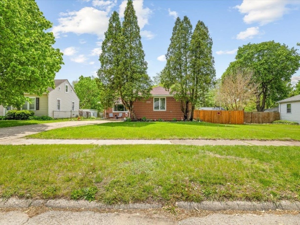 1712 Midway, ROCKFORD, Illinois 61103, 3 Bedrooms Bedrooms, ,2 BathroomsBathrooms,House,For Sale,Midway,202602761