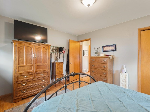 2509 9th, MONROE, Wisconsin 53566, 3 Bedrooms Bedrooms, ,1 BathroomBathrooms,House,For Sale,9th,202602763