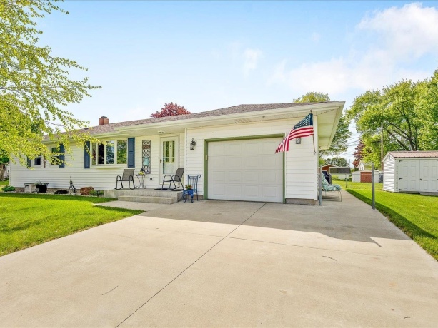 2509 9th, MONROE, Wisconsin 53566, 3 Bedrooms Bedrooms, ,1 BathroomBathrooms,House,For Sale,9th,202602763