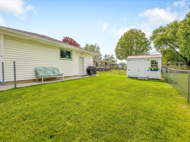 2509 9th, MONROE, Wisconsin 53566, 3 Bedrooms Bedrooms, ,1 BathroomBathrooms,House,For Sale,9th,202602763