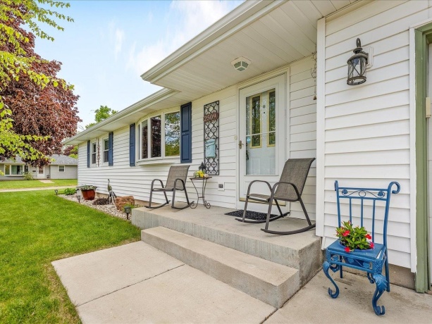 2509 9th, MONROE, Wisconsin 53566, 3 Bedrooms Bedrooms, ,1 BathroomBathrooms,House,For Sale,9th,202602763