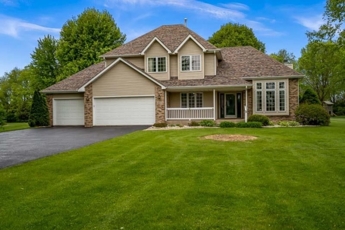 8833 West Ridge, BELVIDERE, Illinois 61008, 4 Bedrooms Bedrooms, ,2 BathroomsBathrooms,House,For Sale,West Ridge,202602764