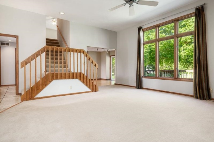 8833 West Ridge, BELVIDERE, Illinois 61008, 4 Bedrooms Bedrooms, ,2 BathroomsBathrooms,House,For Sale,West Ridge,202602764