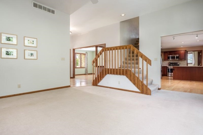 8833 West Ridge, BELVIDERE, Illinois 61008, 4 Bedrooms Bedrooms, ,2 BathroomsBathrooms,House,For Sale,West Ridge,202602764