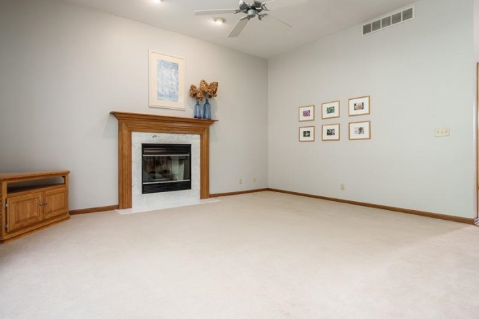8833 West Ridge, BELVIDERE, Illinois 61008, 4 Bedrooms Bedrooms, ,2 BathroomsBathrooms,House,For Sale,West Ridge,202602764