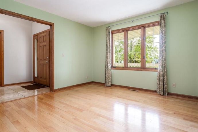 8833 West Ridge, BELVIDERE, Illinois 61008, 4 Bedrooms Bedrooms, ,2 BathroomsBathrooms,House,For Sale,West Ridge,202602764