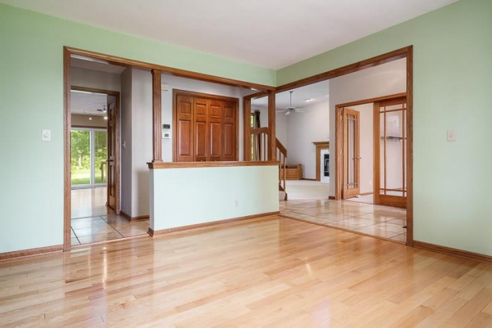8833 West Ridge, BELVIDERE, Illinois 61008, 4 Bedrooms Bedrooms, ,2 BathroomsBathrooms,House,For Sale,West Ridge,202602764