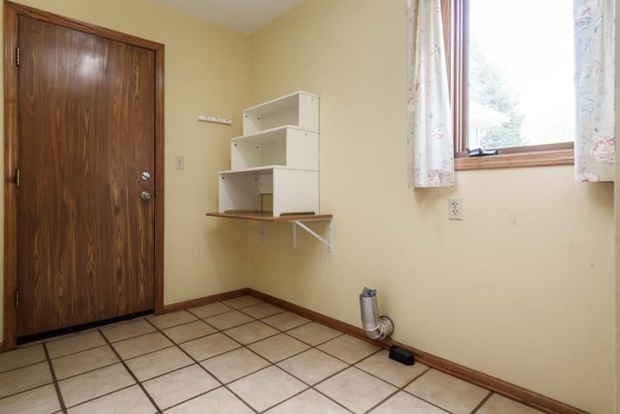 8833 West Ridge, BELVIDERE, Illinois 61008, 4 Bedrooms Bedrooms, ,2 BathroomsBathrooms,House,For Sale,West Ridge,202602764