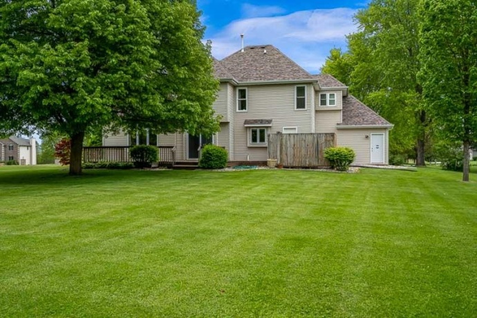 8833 West Ridge, BELVIDERE, Illinois 61008, 4 Bedrooms Bedrooms, ,2 BathroomsBathrooms,House,For Sale,West Ridge,202602764