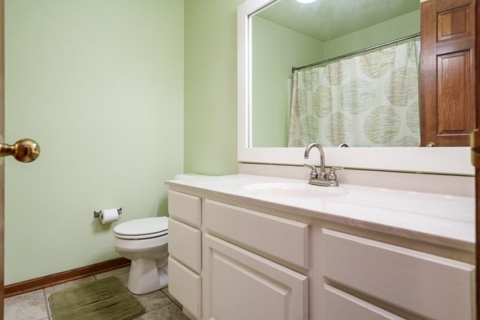 8833 West Ridge, BELVIDERE, Illinois 61008, 4 Bedrooms Bedrooms, ,2 BathroomsBathrooms,House,For Sale,West Ridge,202602764