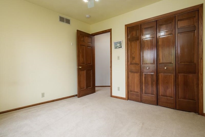 8833 West Ridge, BELVIDERE, Illinois 61008, 4 Bedrooms Bedrooms, ,2 BathroomsBathrooms,House,For Sale,West Ridge,202602764