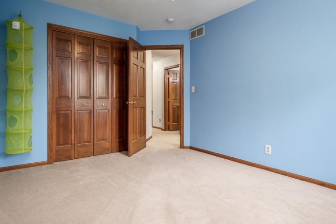 8833 West Ridge, BELVIDERE, Illinois 61008, 4 Bedrooms Bedrooms, ,2 BathroomsBathrooms,House,For Sale,West Ridge,202602764