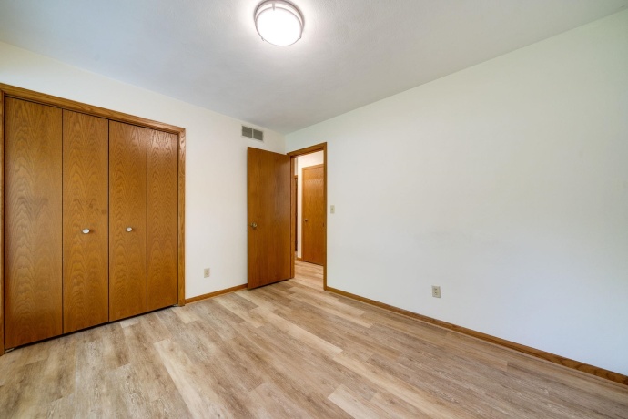 1616 Highridge, ROCKFORD, Illinois 61108, 3 Bedrooms Bedrooms, ,2 BathroomsBathrooms,House,For Sale,Highridge,202602765