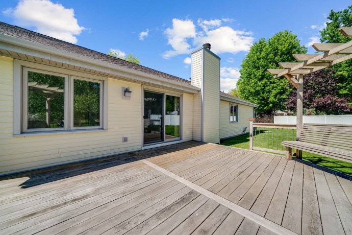 1616 Highridge, ROCKFORD, Illinois 61108, 3 Bedrooms Bedrooms, ,2 BathroomsBathrooms,House,For Sale,Highridge,202602765