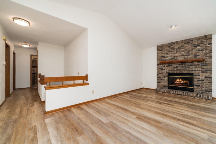 1616 Highridge, ROCKFORD, Illinois 61108, 3 Bedrooms Bedrooms, ,2 BathroomsBathrooms,House,For Sale,Highridge,202602765