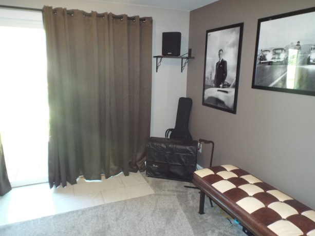 642 Homestead, ROCKFORD, Illinois 61102, 3 Bedrooms Bedrooms, ,2 BathroomsBathrooms,House,For Sale,Homestead,202602769